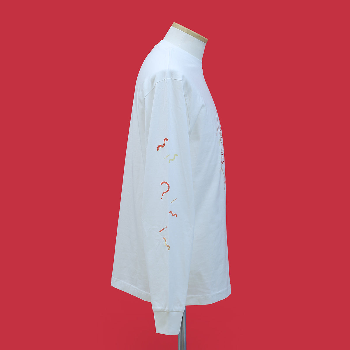 ？なTシャツ