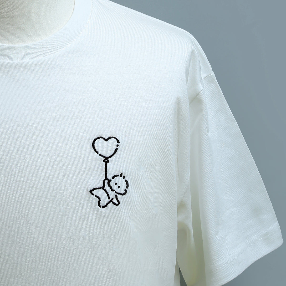 Tシャツ（最弱にして最強のいきもの）
