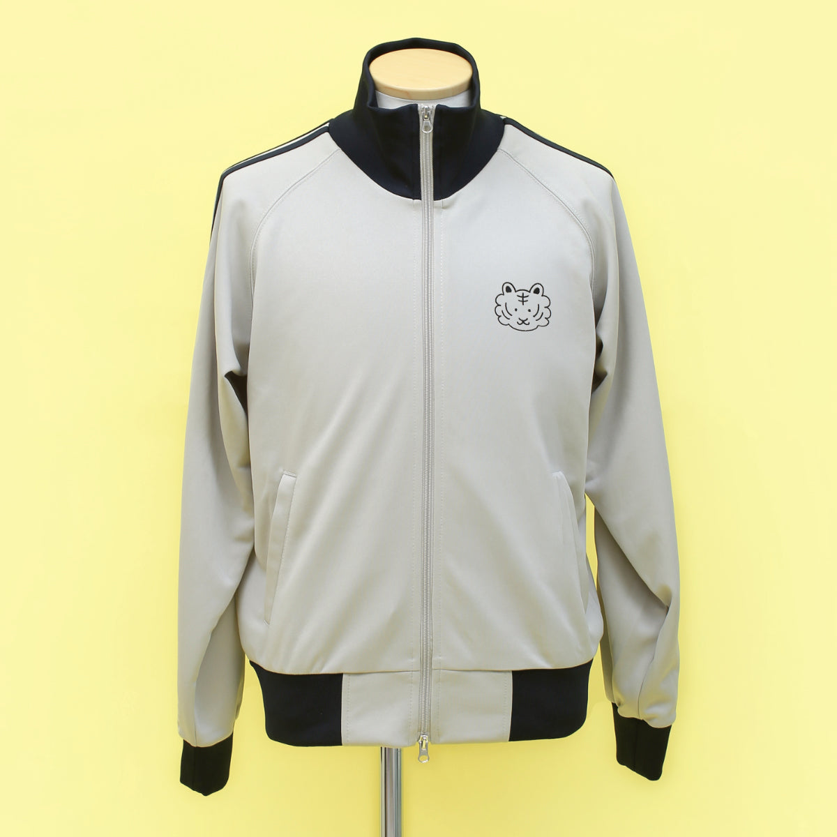 YURUTORAジャージ