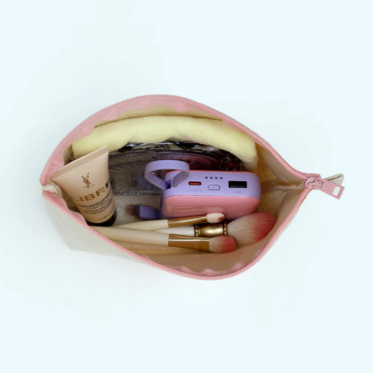 【Desse Retro】垂れ耳うさぎの舟形ポーチ