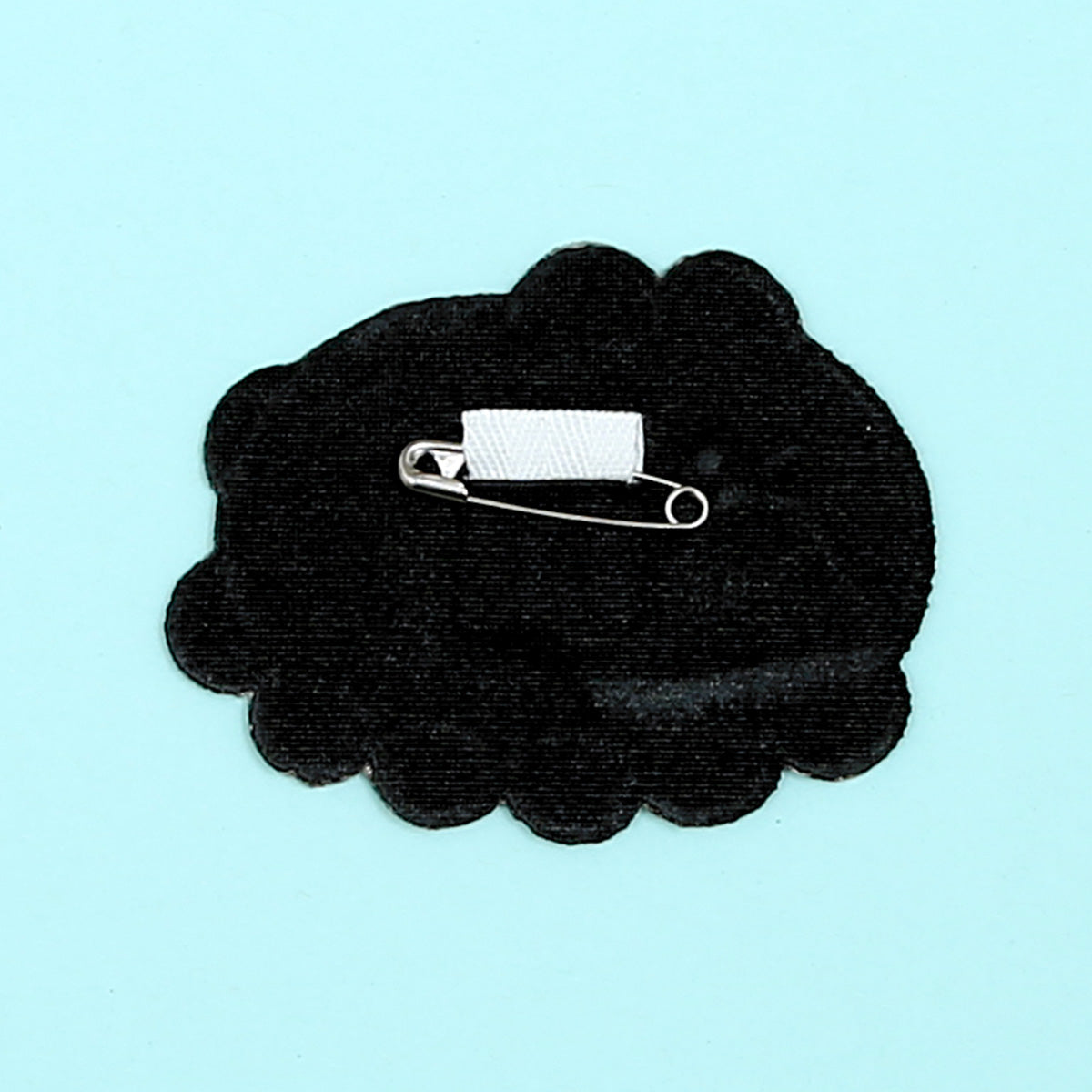 みかんねこワッペンブローチ「ぱん」