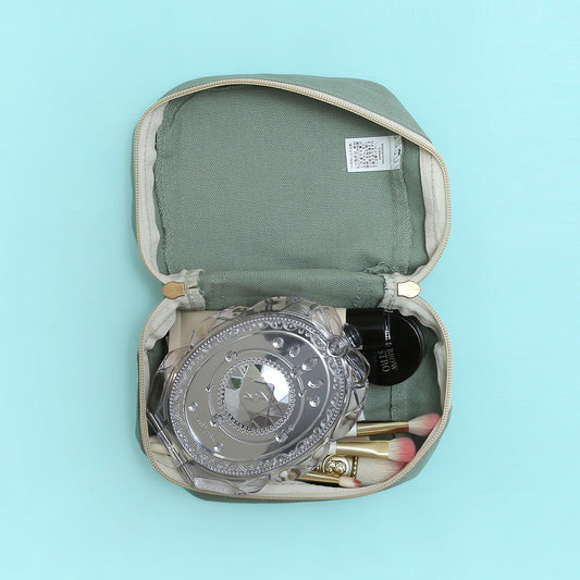 スクエアポーチS（ホワイトタイガー）