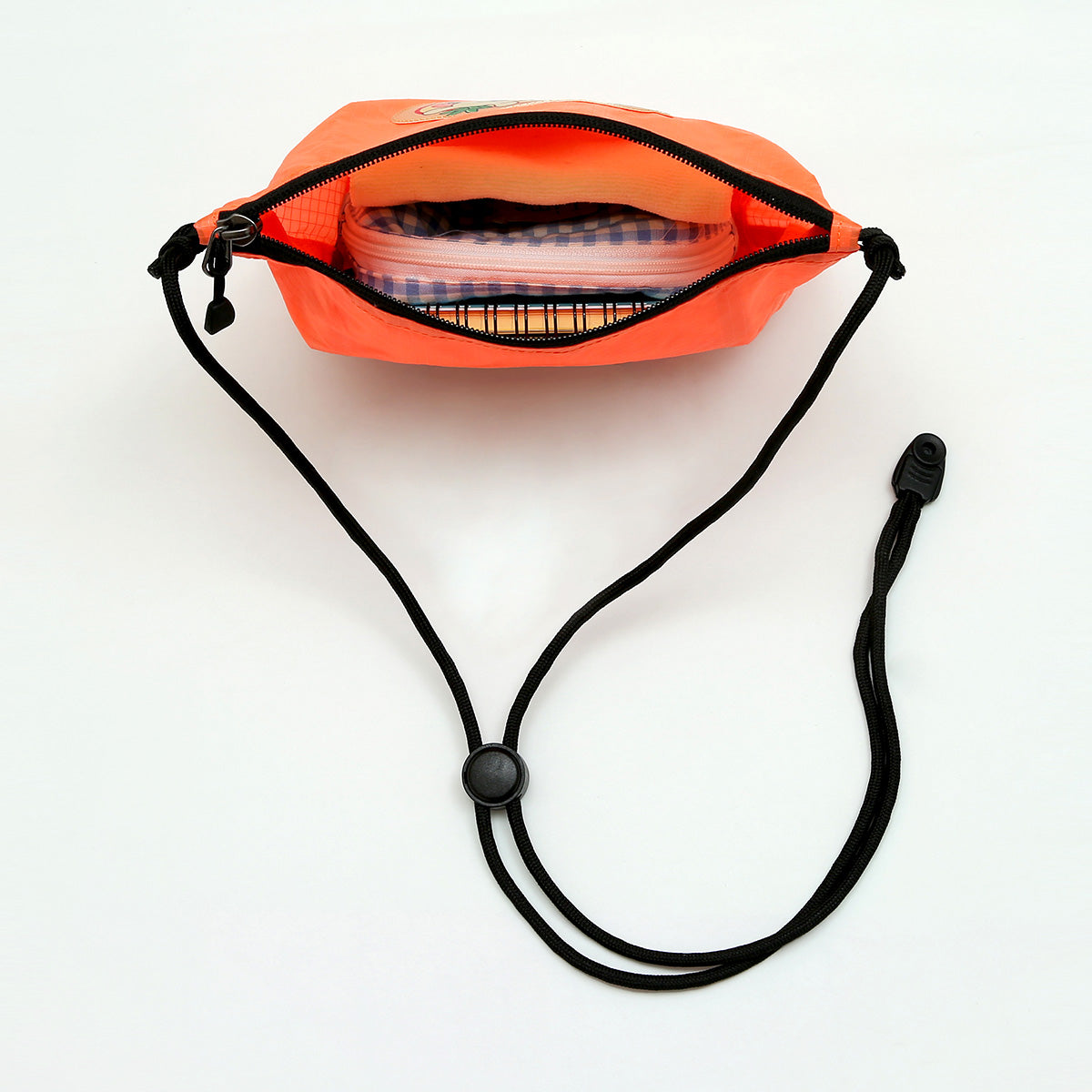 スーパーハッピードッグオンピザサコッシュ