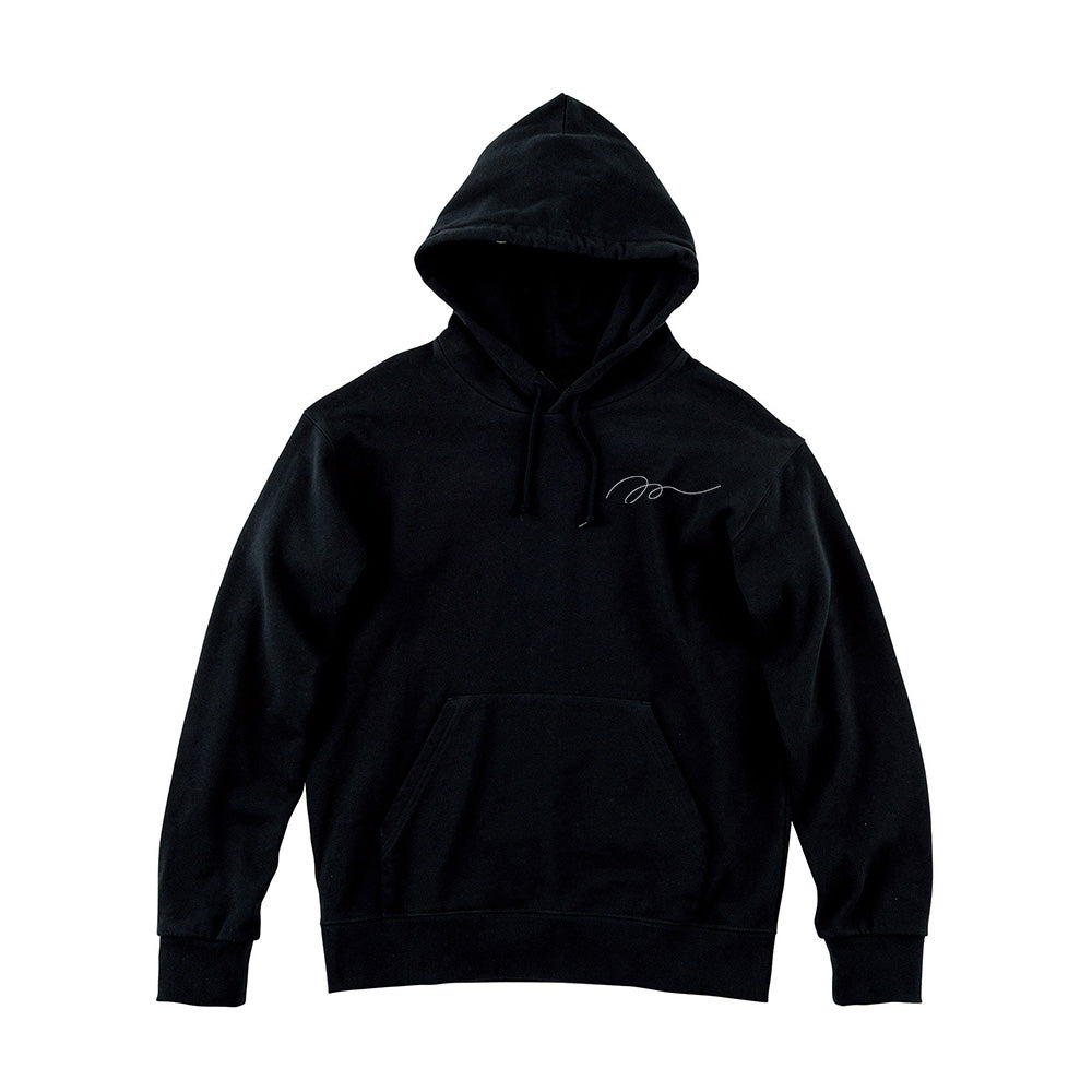 Pullover hoodie